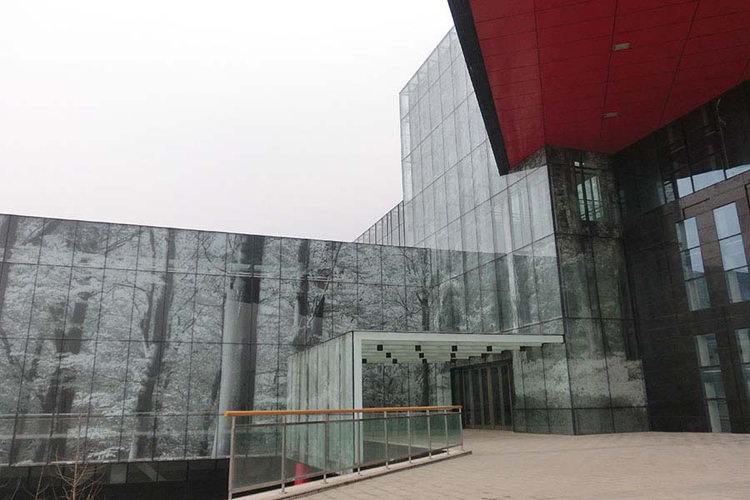 高温彩釉玻璃-贵州六盘水美术馆